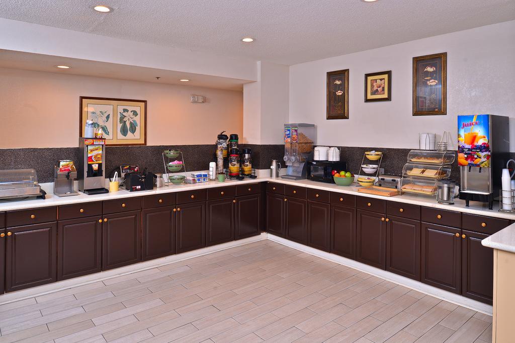 Quality Inn Darien-North Brunswick Cameră foto